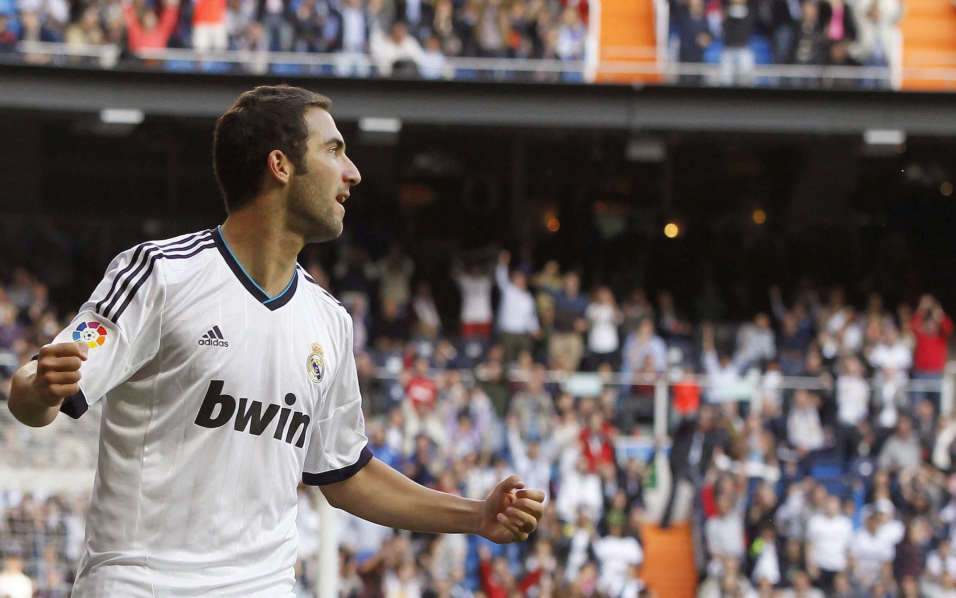 体育新闻中心协助地方体育局开展内容传播战略，体育类新闻报道